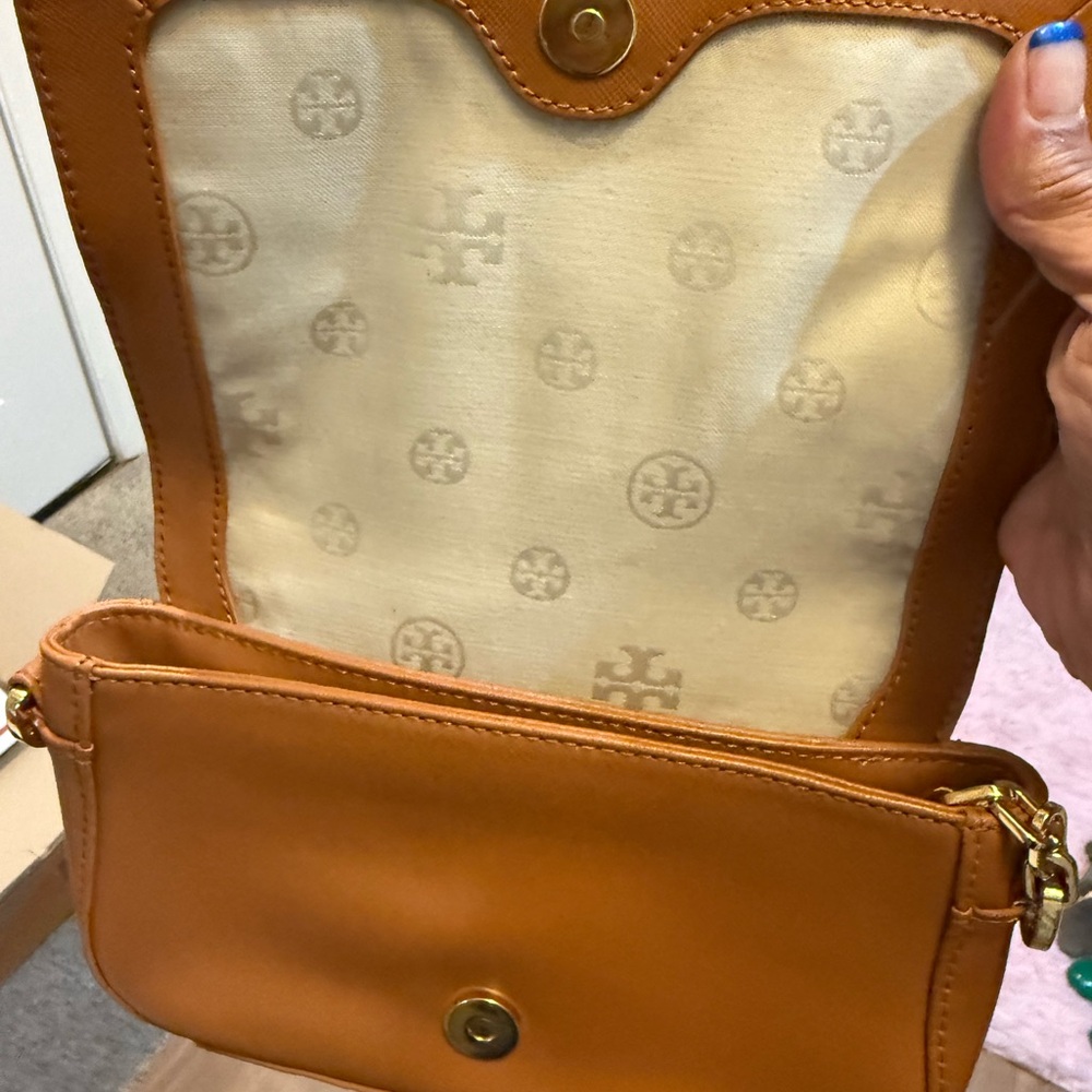 Tory Burch Brown Crossbody Bag - Picture 7 of 8